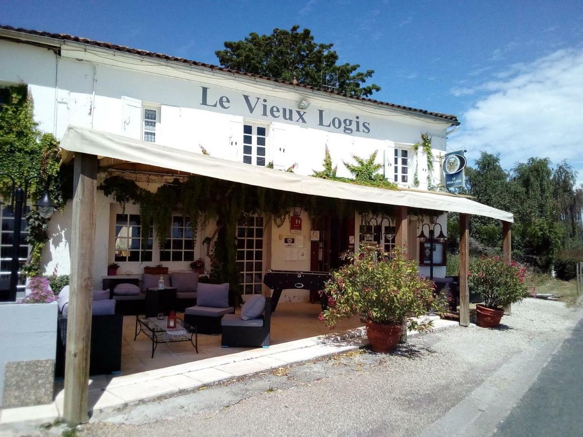 Le Vieux Logis De Clam Hotel Екстериор снимка